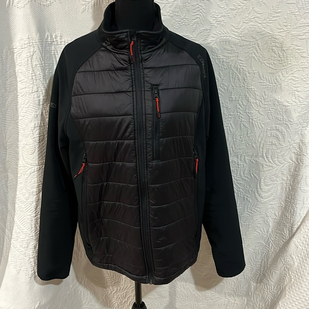 All Terrain by Tog Twenty Four Element jacket, size medium‎